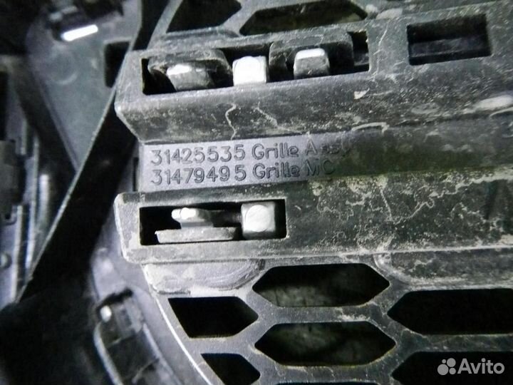 Решетка радиатора Volvo XC60