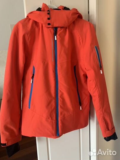 Костюм горнолыжный