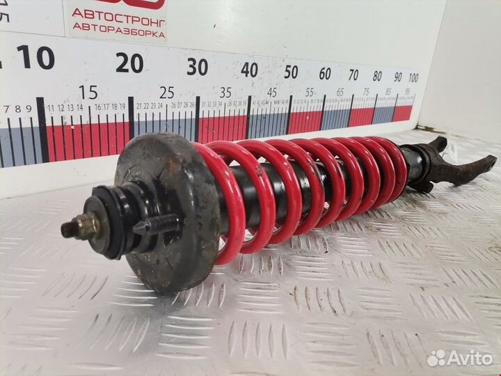 Стойка амортизатора переднего правого Honda Civic