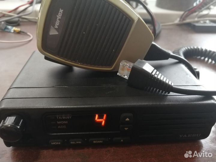 Радиостанция yaesu vx 2000v