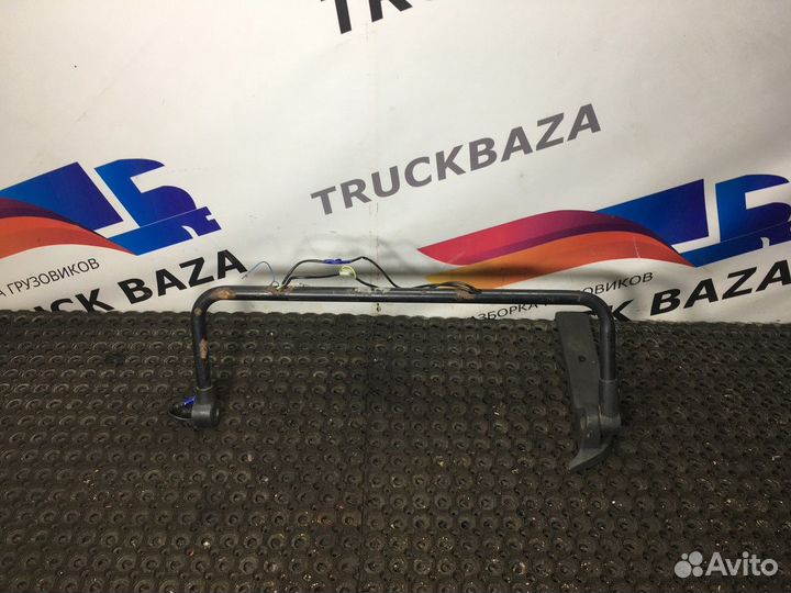 Кронштейн зеркала левый Renault Premium