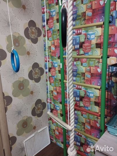 Шведская стенка с турником бу