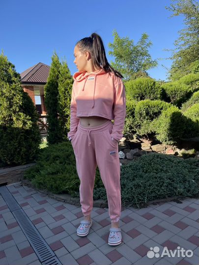 Спортивный костюм женский adidas