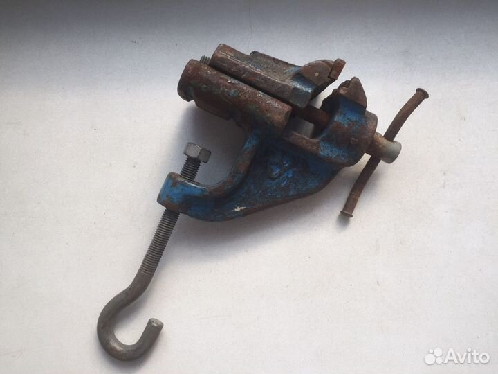 Тиски тисочки