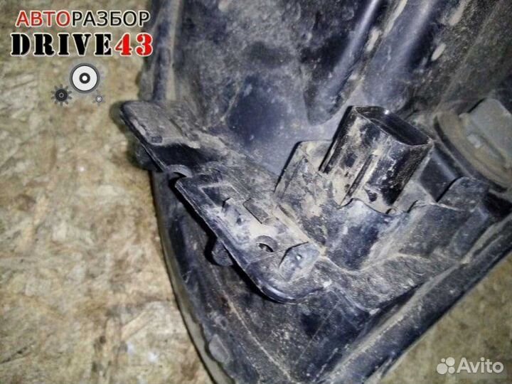 Фара правая Kia Sportage 2