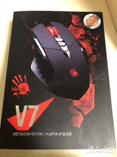 Игровая клавиатура и мышь