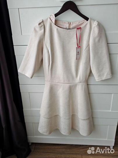 Платье женское 42 44