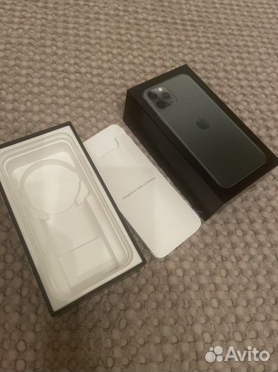 Коробка от iPhone 11 pro