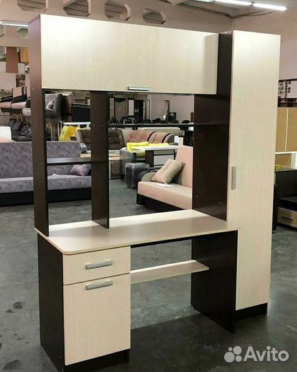 Комьютерный стол 7