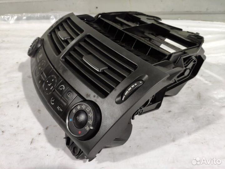 Блок управления климат контроля Mercedes W211