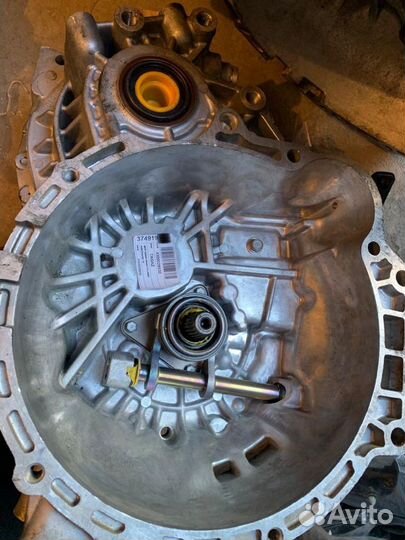 МКПП Hyundai Elantra 1.6 (новая)