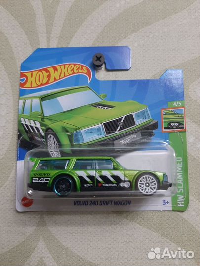 Hot wheels машинки