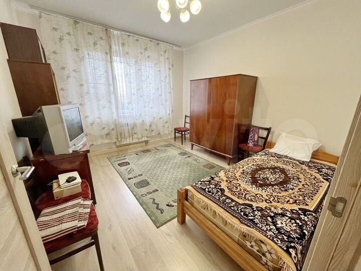 2-к. квартира, 63 м², 11/17 эт.