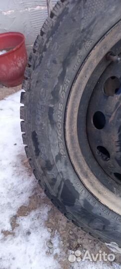 Hankook Radial RA06 R15