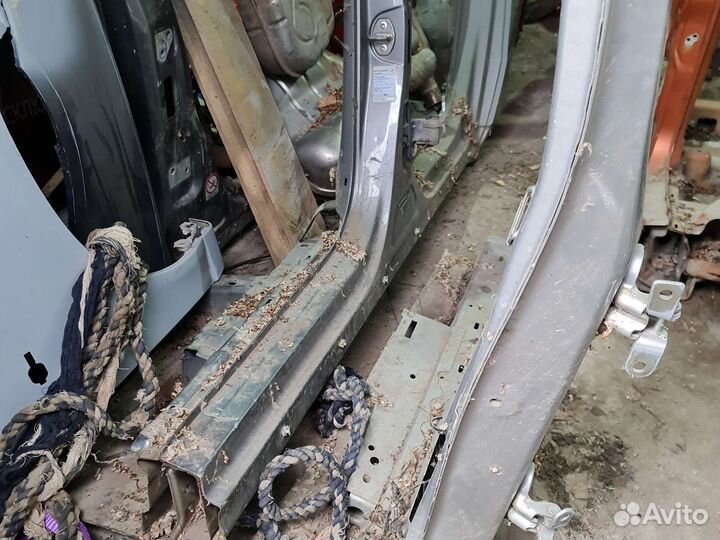 Volkswagen passat b6 заднее левое крыло седан