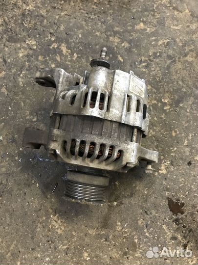 Генератор Renault Logan