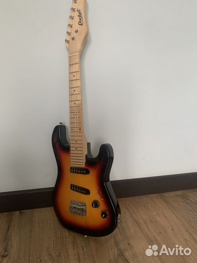 Электрогитара rocket ST-32/SB