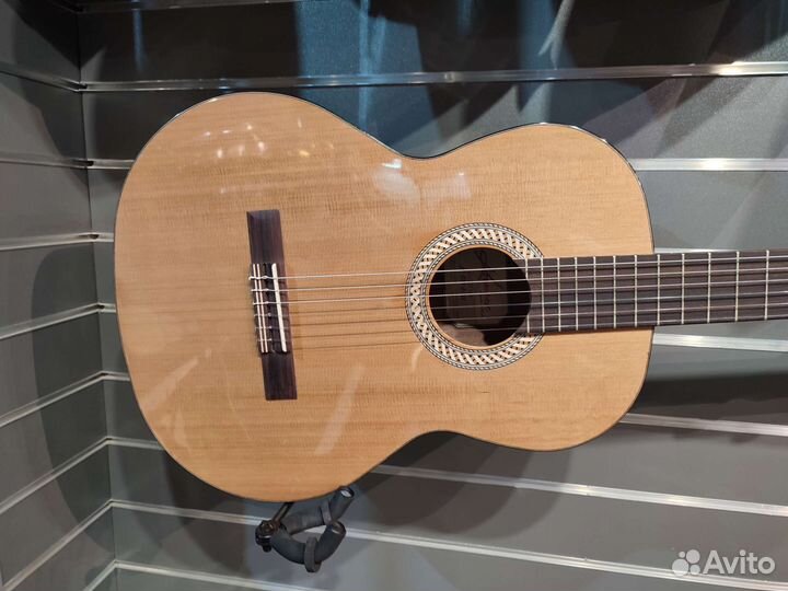 Классическая гитара Kremona S56C Sofia Soloist