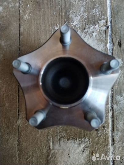 Задняя ступица Nissan qashqai j10, X-trail T31