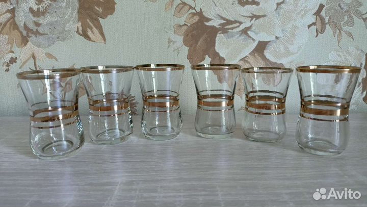 Рюмка, стопки из стекла с золотой каймой