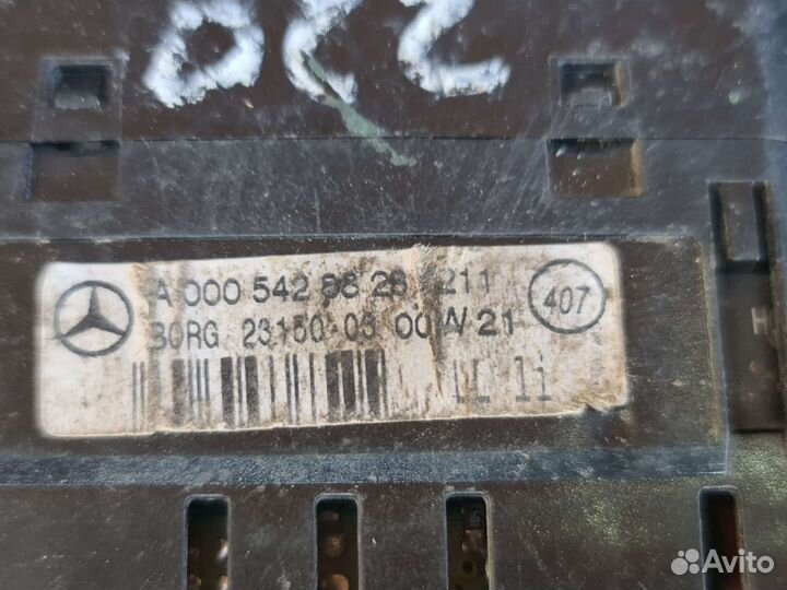 Дисплей переднего парктроника Mercedes W220