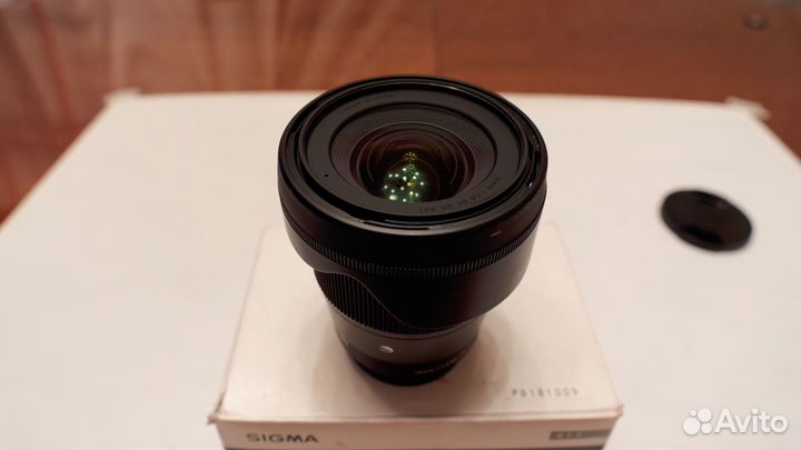 Объектив Sigma AF 16mm f/1.4 Micro 4/3