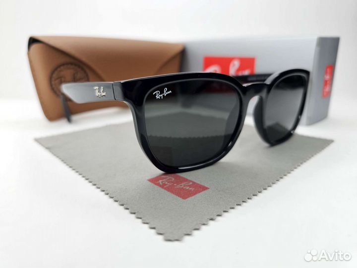 Очки Ray Ban 4390 601/71 Black Стекло