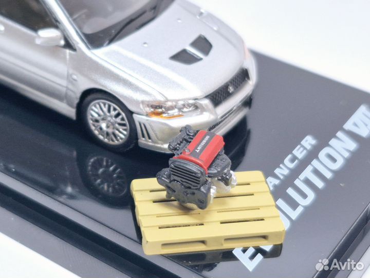 Модель Hobby Japan 1/64 Lancer Evo 7, Серебро