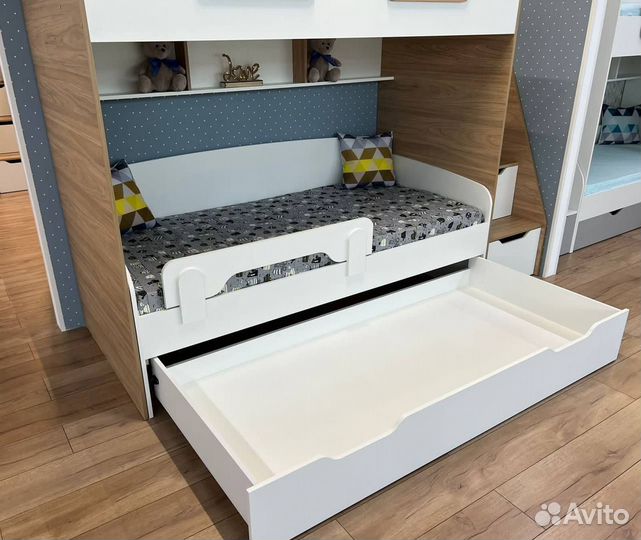 Двухъярусная кровать чердак 90х190 новая