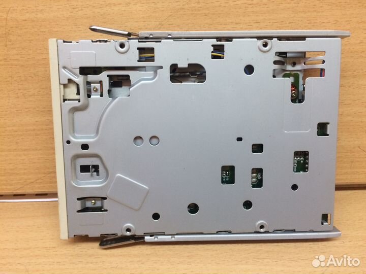 Дисковод гибких дисков Mitsumi D359M3D.Винтажный