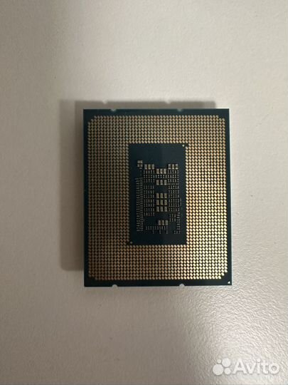 Процессор i3 12100f