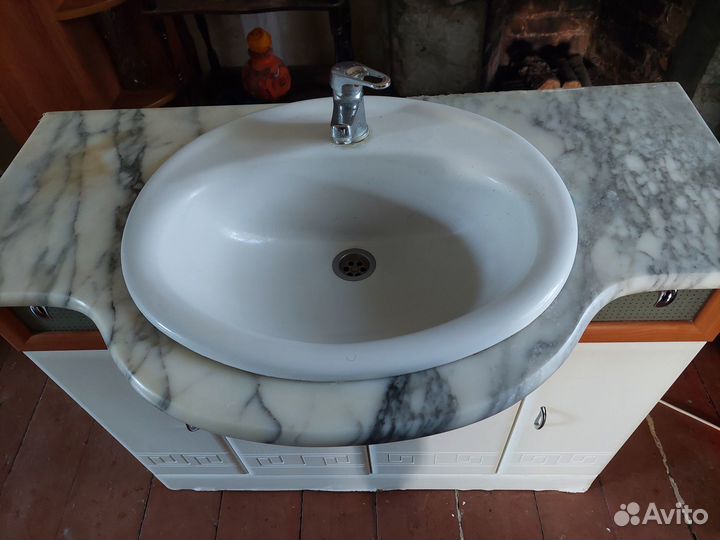 Мебель для ванной комнаты бу