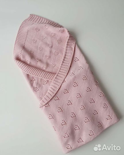 Ажурные вязаные пледы для малышей