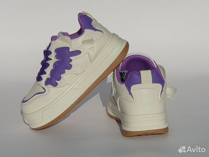 Кроссовки детские новые 26-31