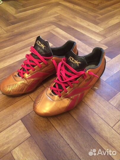 Футбольные бутсы