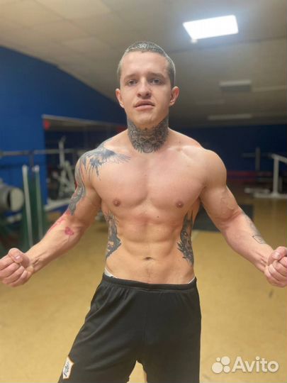 Тренер по фитнесу