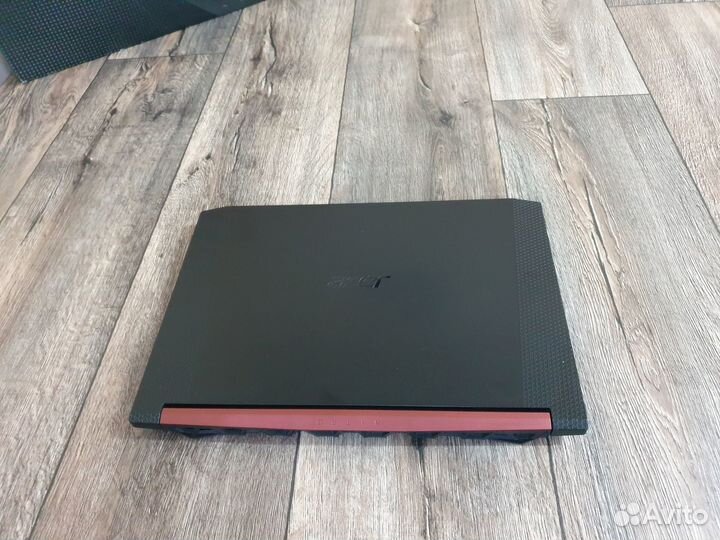 Acer nitro 5 AN515