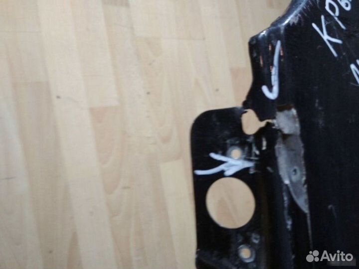 Крыло Audi A4 B9