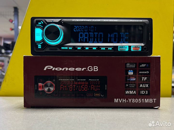 Автомагнитола Pioneer с bluetooth (отличный звук)