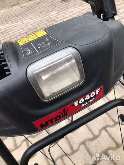 Снегоуборщик бензиновый бу