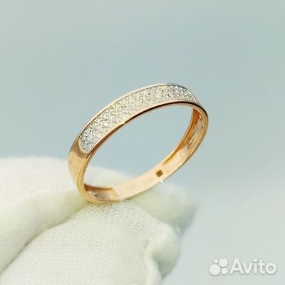 Золотое кольцо с камнем 18,5р