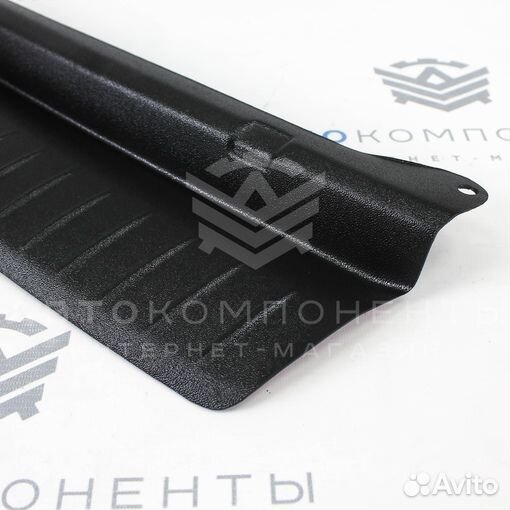 Накладка заднего бампера 