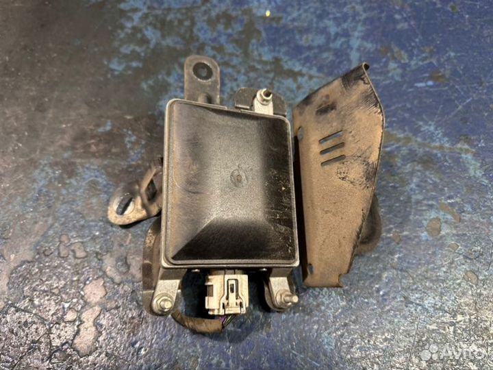 Радар круиз-контроля задний левый Mazda 6 GJ