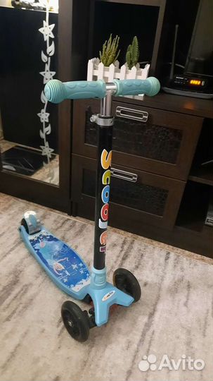 Самокат детский трехколесный бу