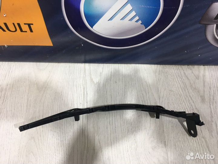 Кронштейн крепление бампера Geely MK Прав