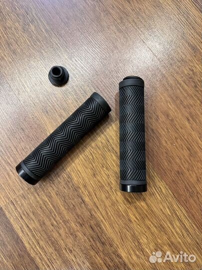 Грипсы для велосипеда