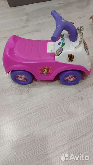 Детская машинка каталка для девочек