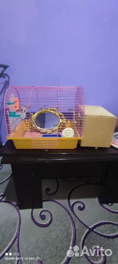 Клетка для попугаев с коробом для высиживания