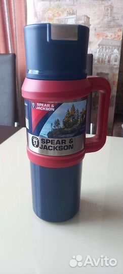 Термос новый