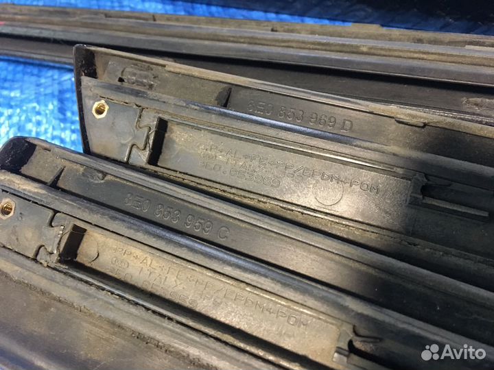 Молдинги дверей Audi A4 8e B7 B6 S-line